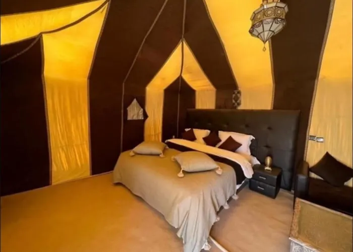 Luxury Desert Moon Camp