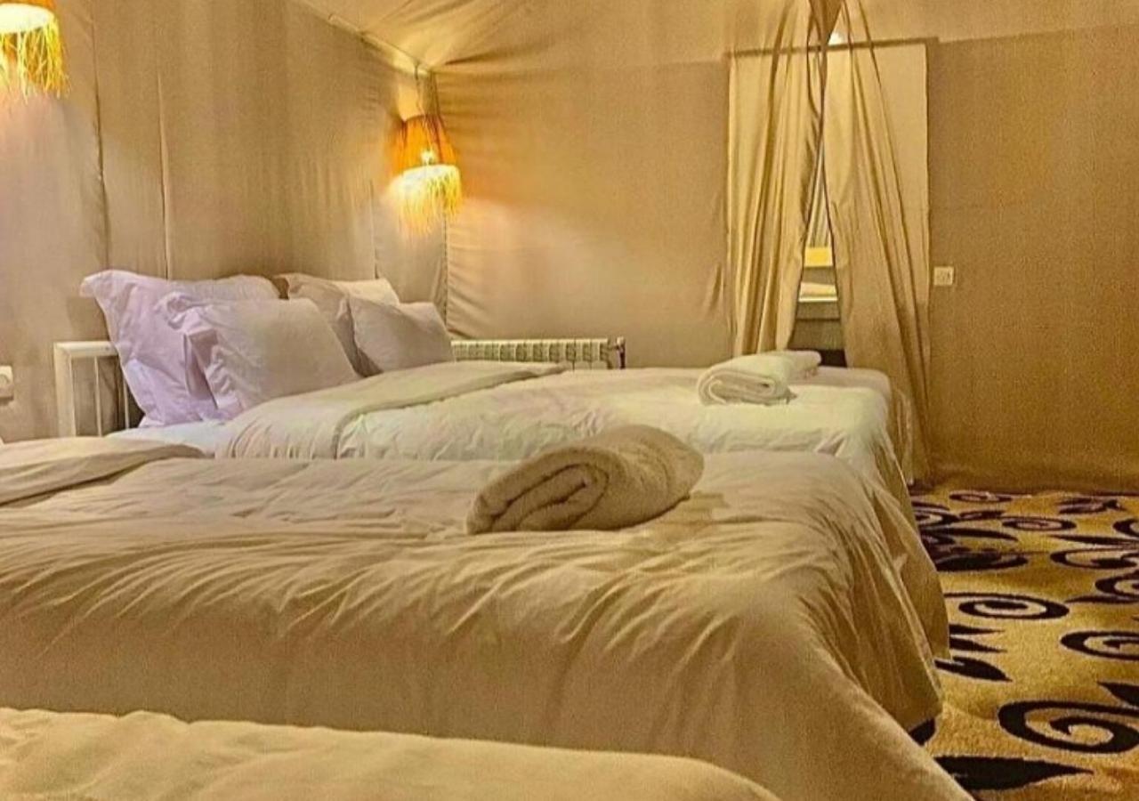 Luxury Desert Moon Camp *